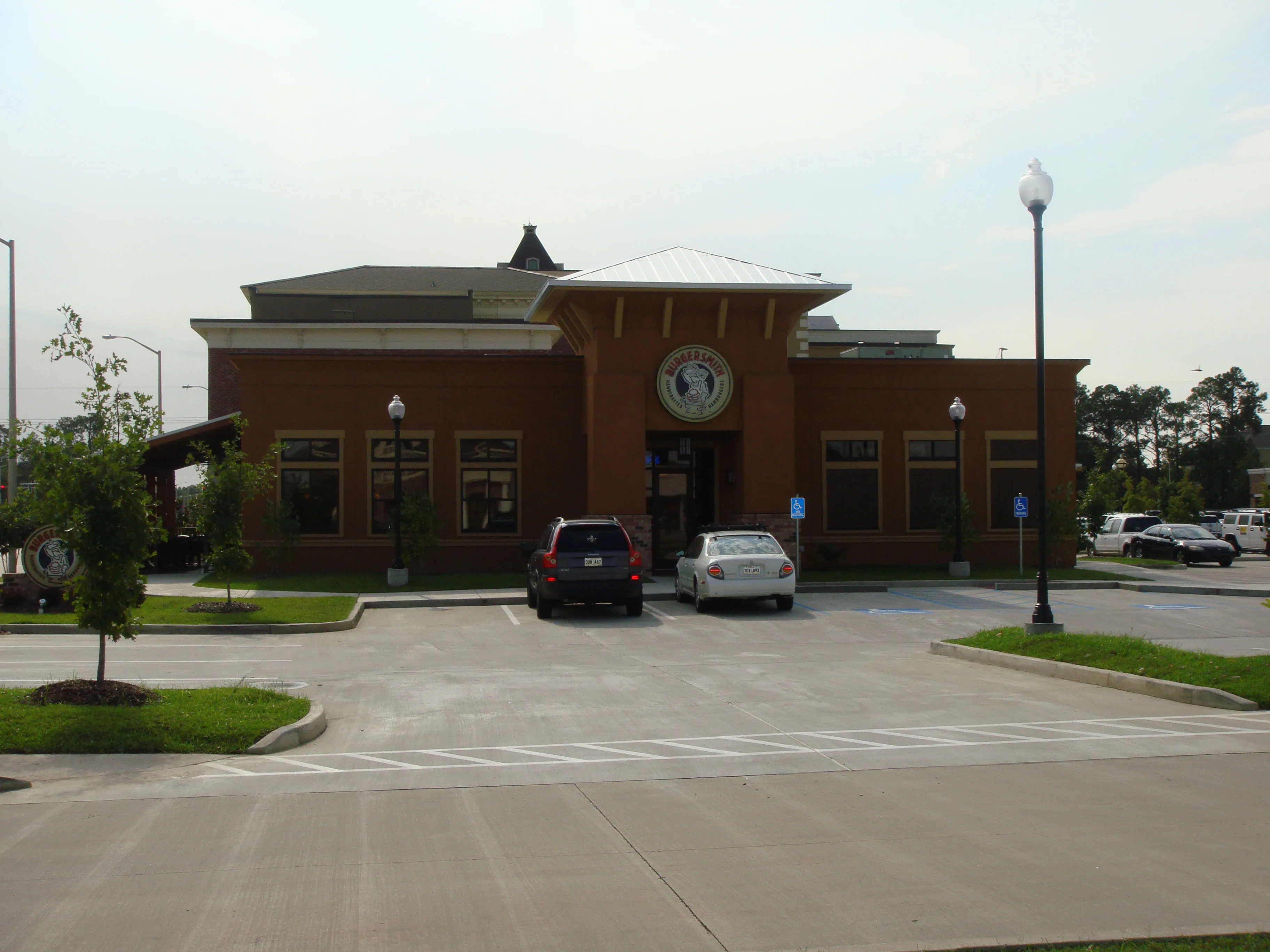 Burgersmith — exterior view 3.