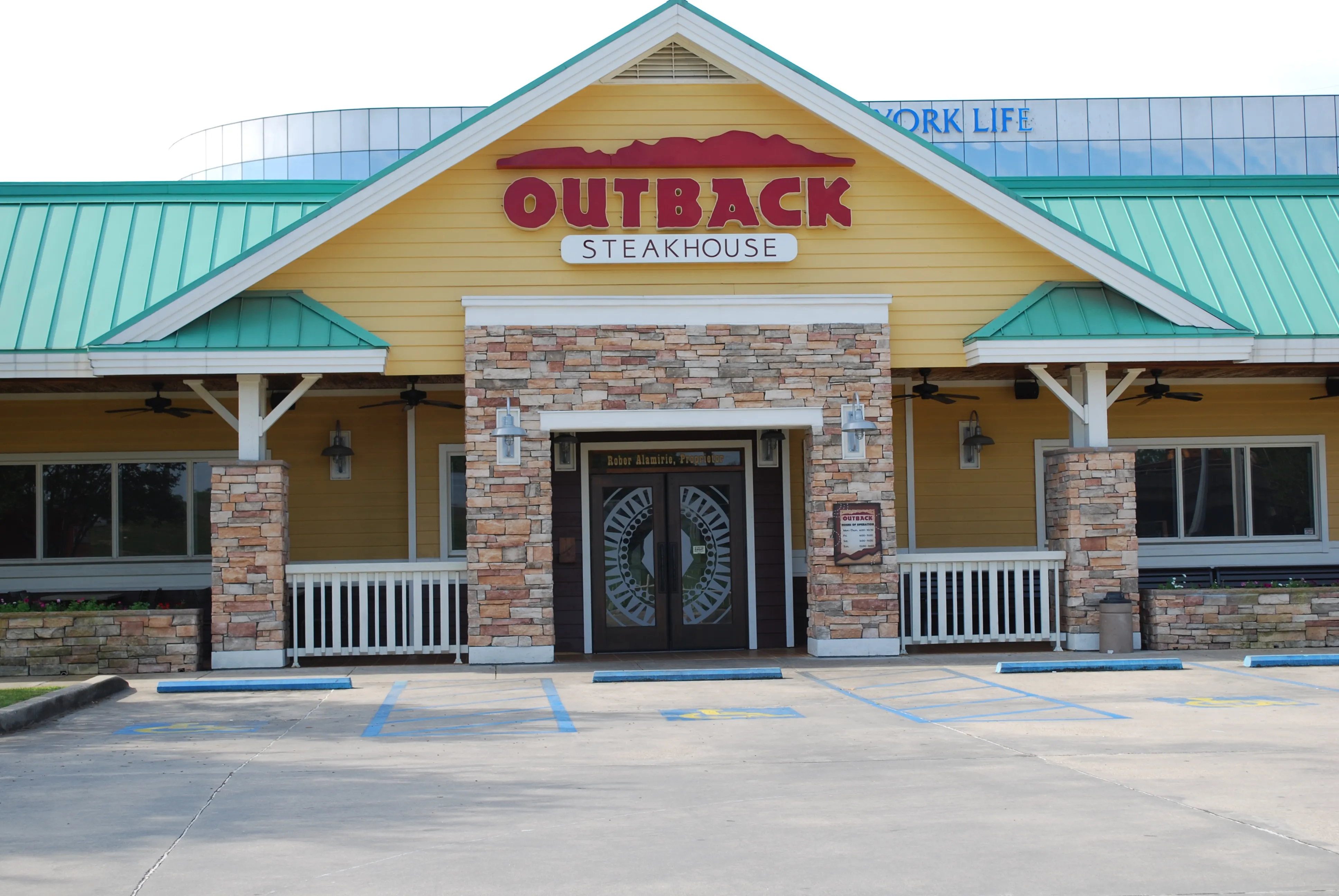 Outback Steakhouse — exterior view 3.