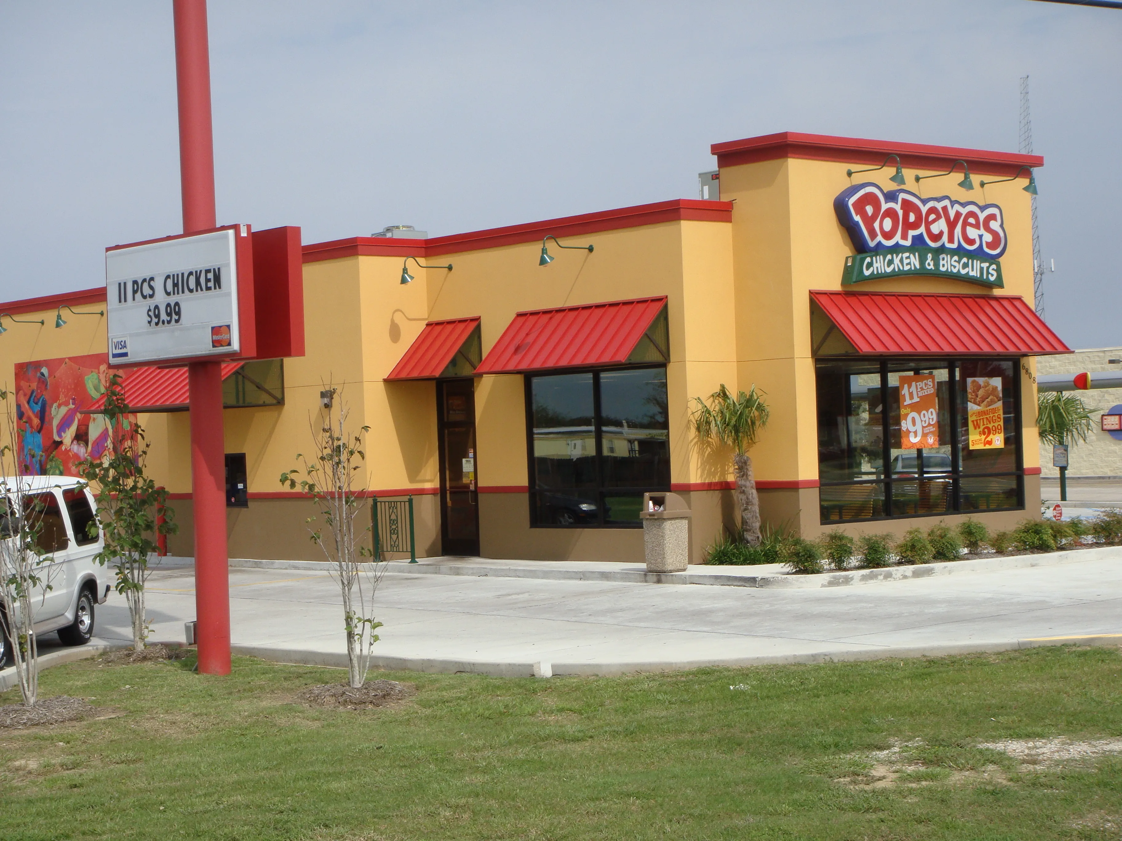 Popeyes — exterior view.